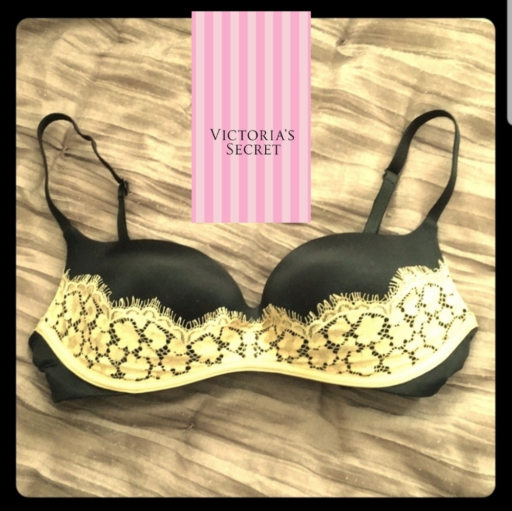 Victoria’s Secret bra